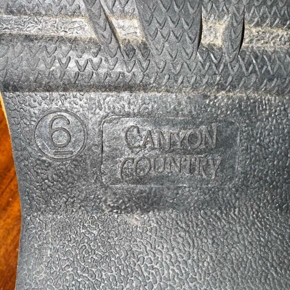 Brown Suede slipon slippers-outdoor sole sz 6 - Picture 6 of 9